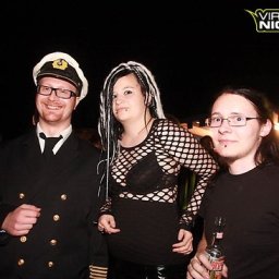 2012 - party - 000640
